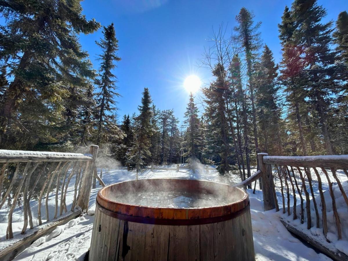 HUSKY - Chalets de Moh - Jacuzzi La Malbaie Exterior foto